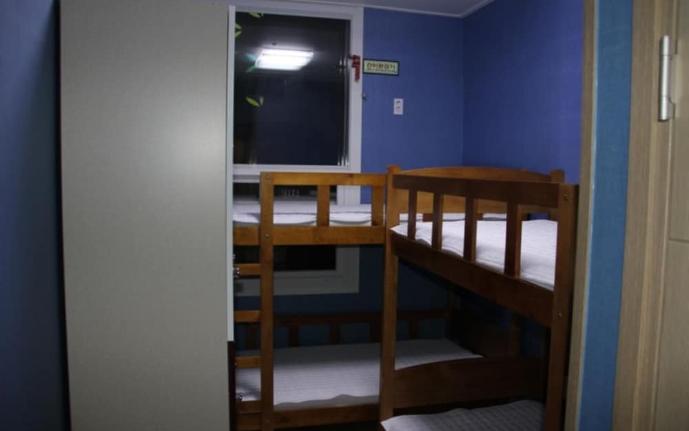 Busan Hyu Plus Guest House