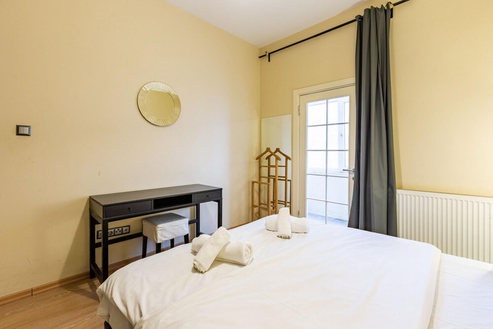 Central Flat 10-min Walk to Taksim Square in Sisli