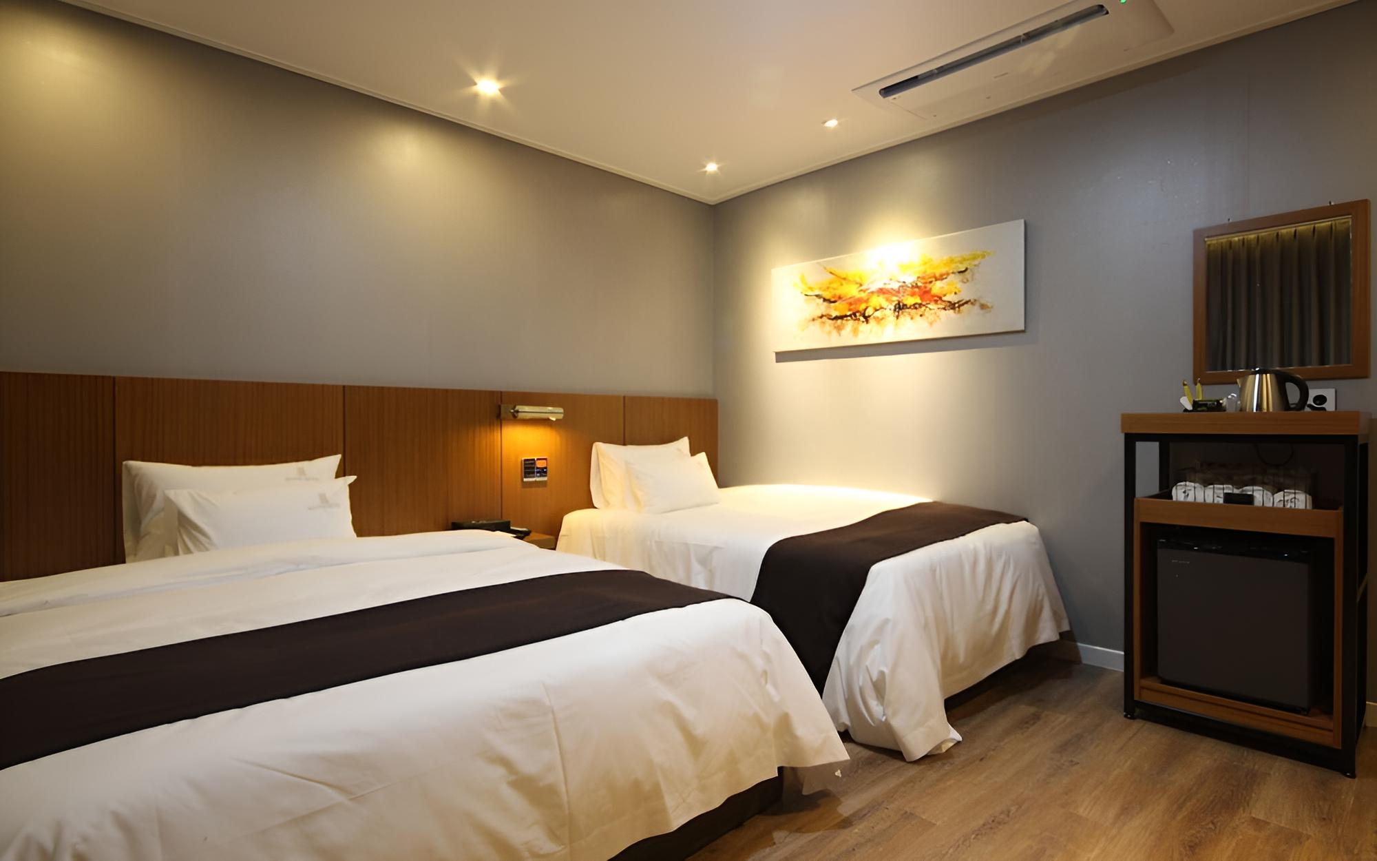 Jinju Hotel Muro
