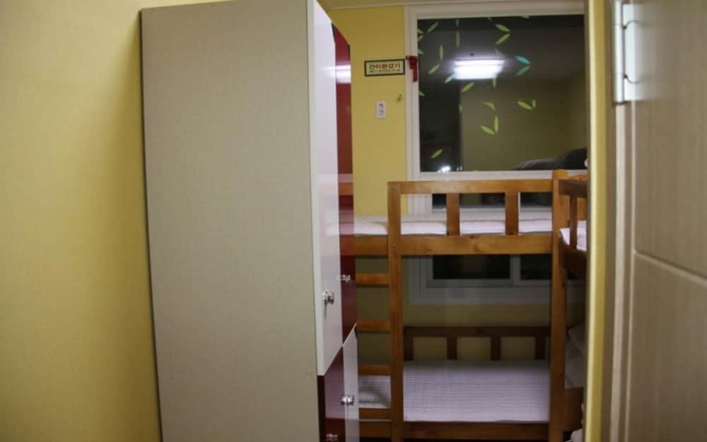 Busan Hyu Plus Guest House
