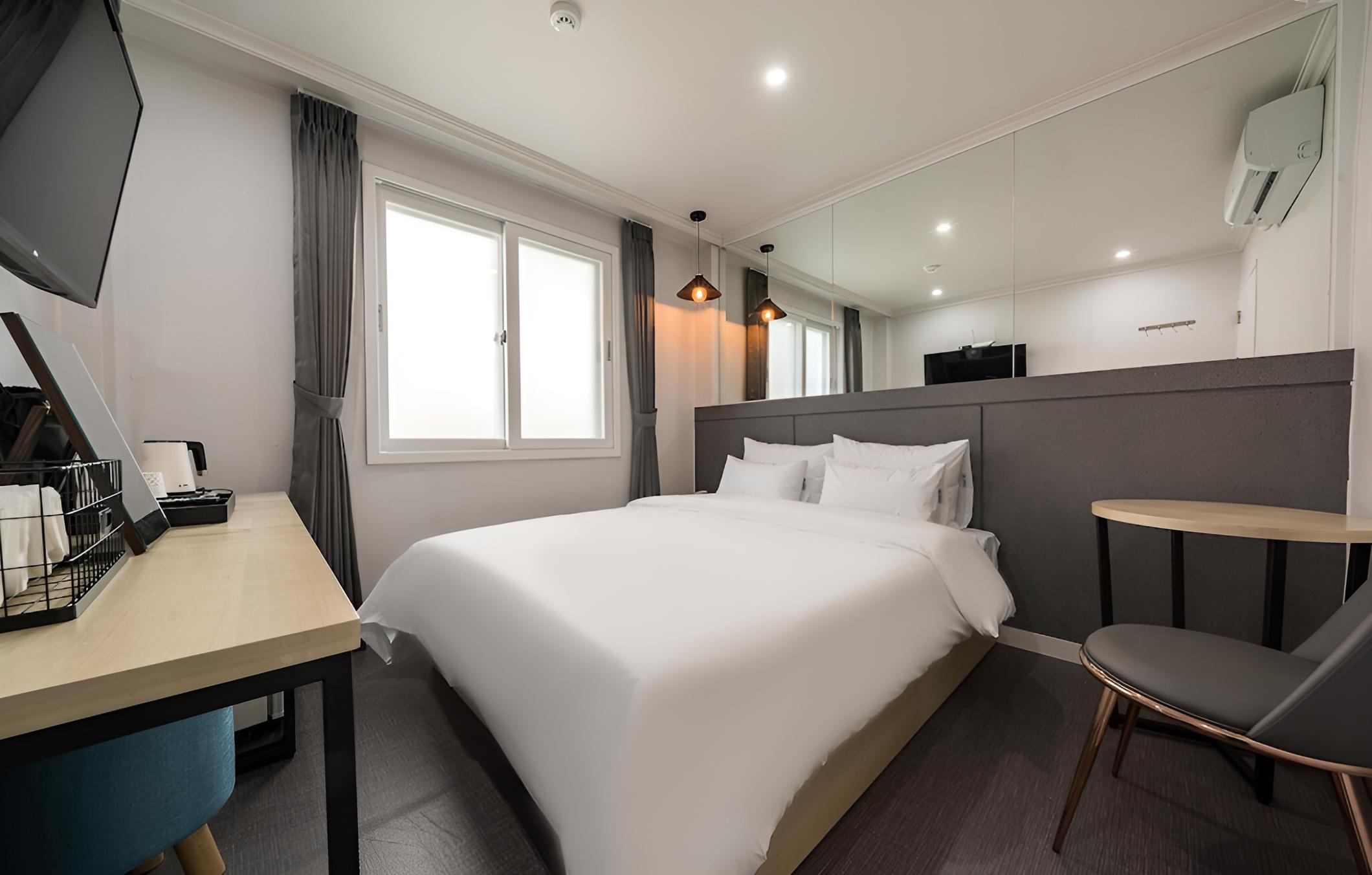Busan Beomildong Challenge Hotel