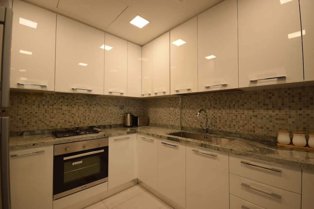 Regent Court 114