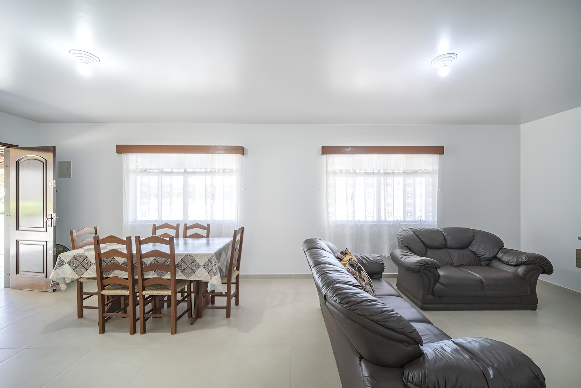 Aluguel Casa 2 Quartos para 8 Pessoas - 503A