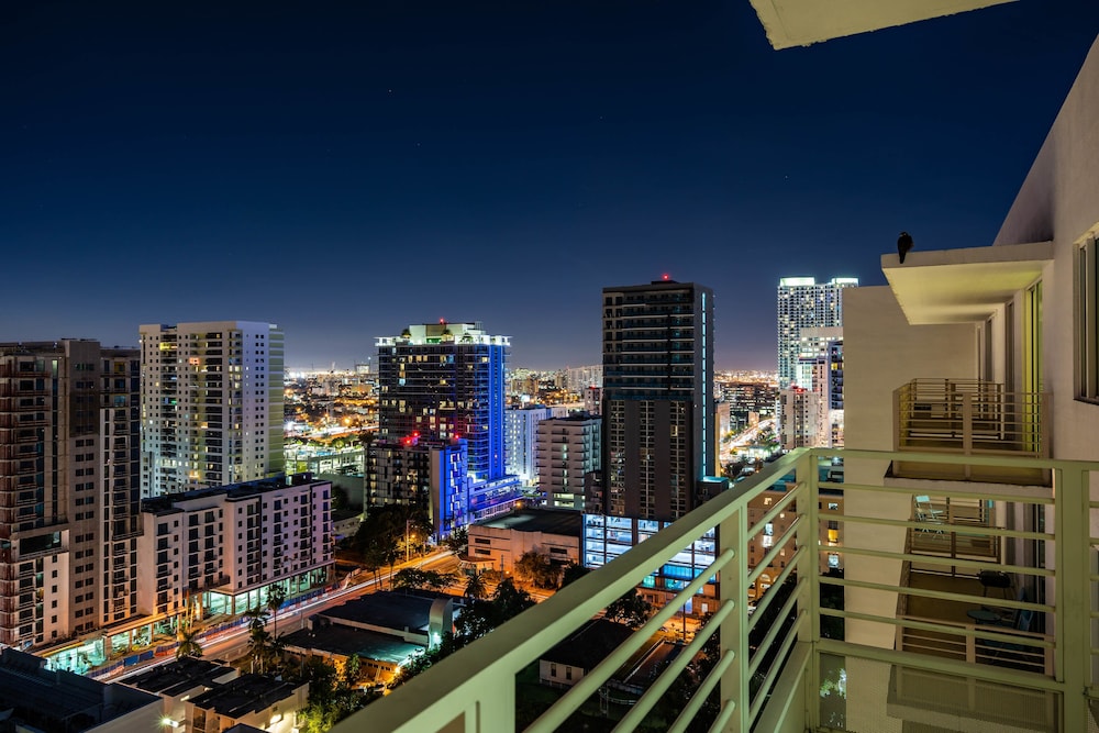 1st Brickell Boutique Residences by Nomad Guru