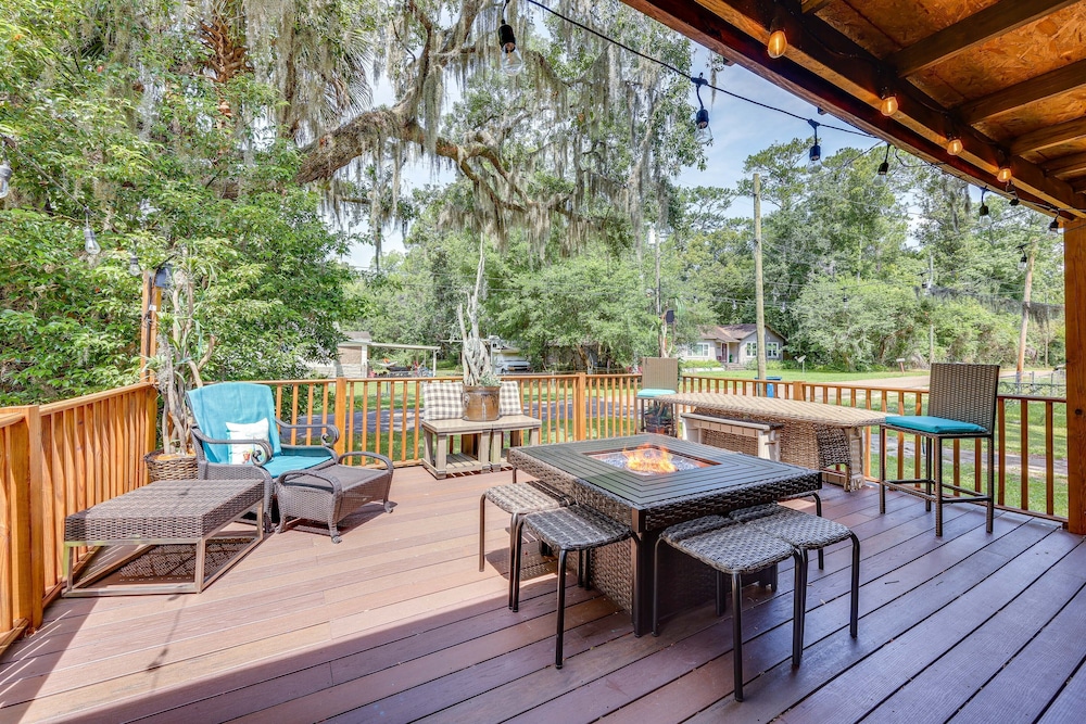 Jacksonville Vacation Rental w/ Deck!