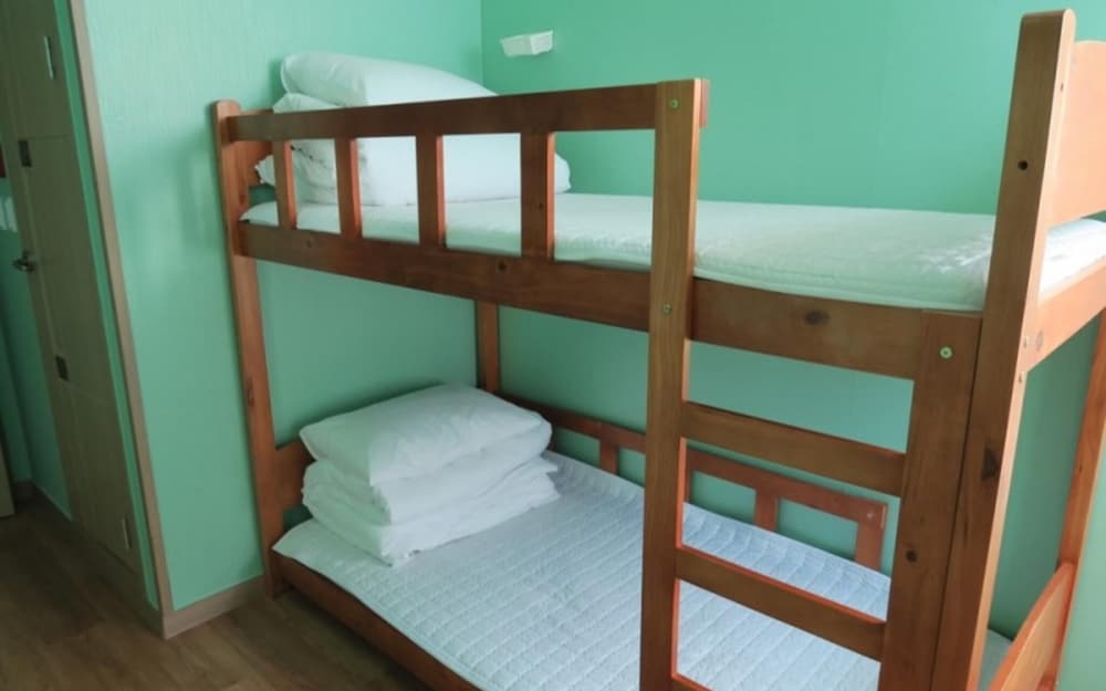 Busan Hyu Plus Guest House