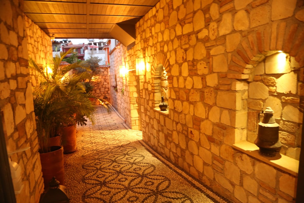 Charming Studio Flat near Hadrian’s Gate -EMPEROR