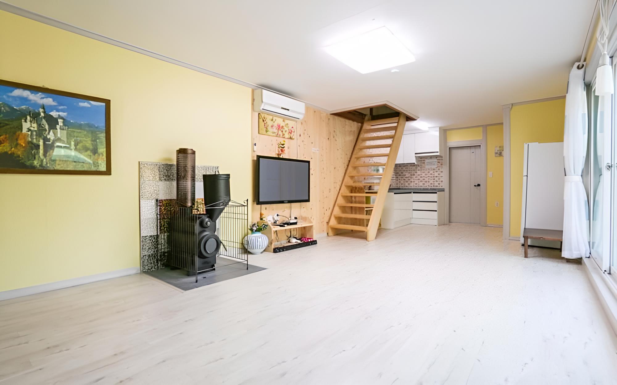 Gapyeong Blue B Pension