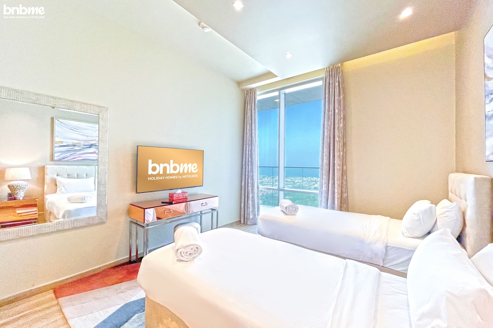 3B-Amna Tower-4801 by bnbme homes