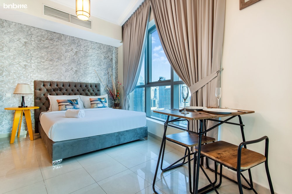 St-Bay Central-2405 by bnbme homes