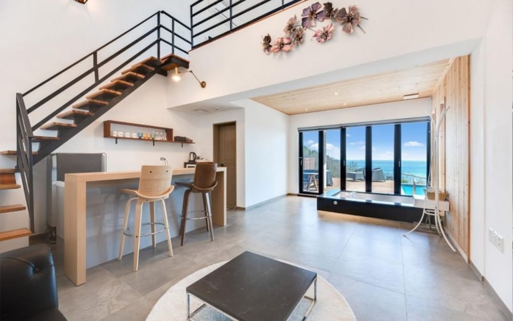 Uljin Beatrice Pool Villa