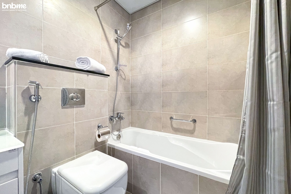 ST-Carson Tower A-1411 by bnbme homes