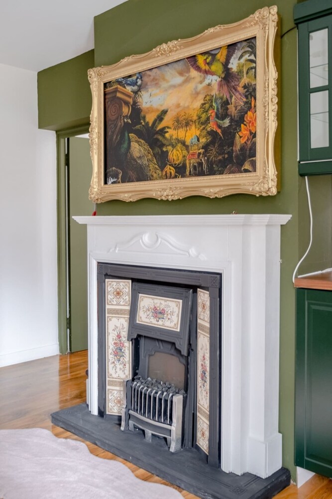 Spacious & Central 4BD Flat - Angel