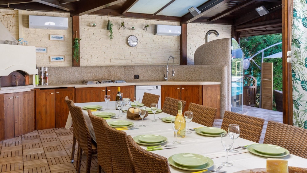 Villa Gomes 8 in Rimini photo 1