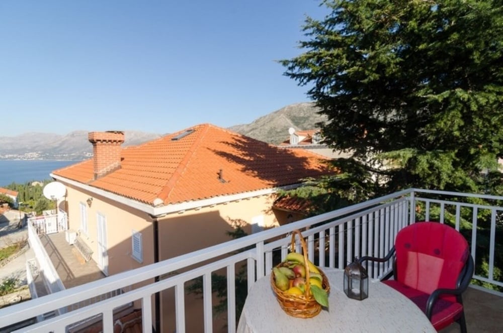Pavo - Comfortable With Parking Space - SA2 view 3