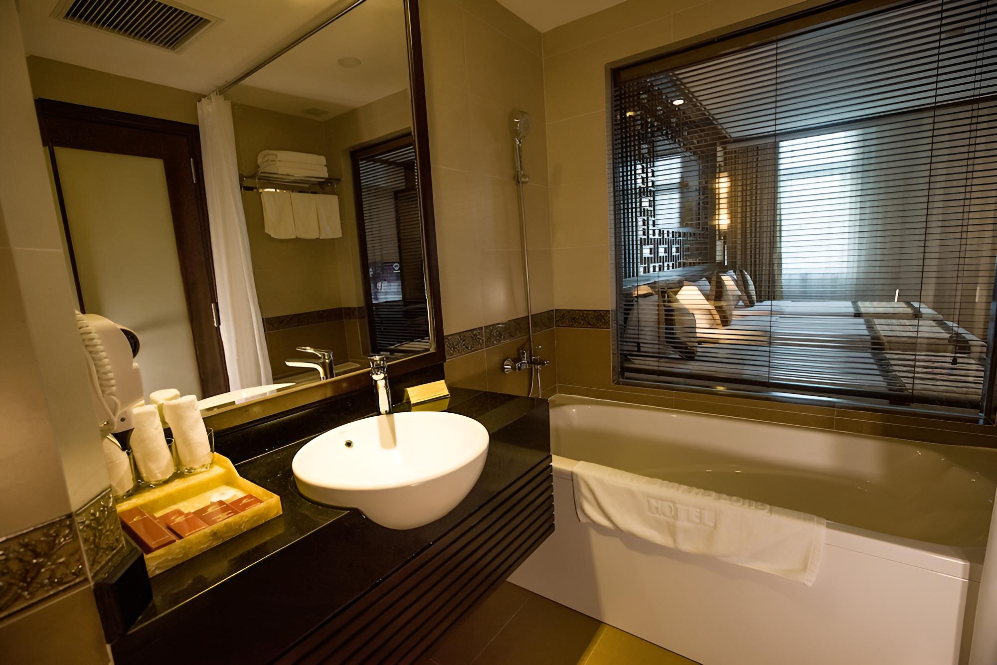 New Star Halong Hotel