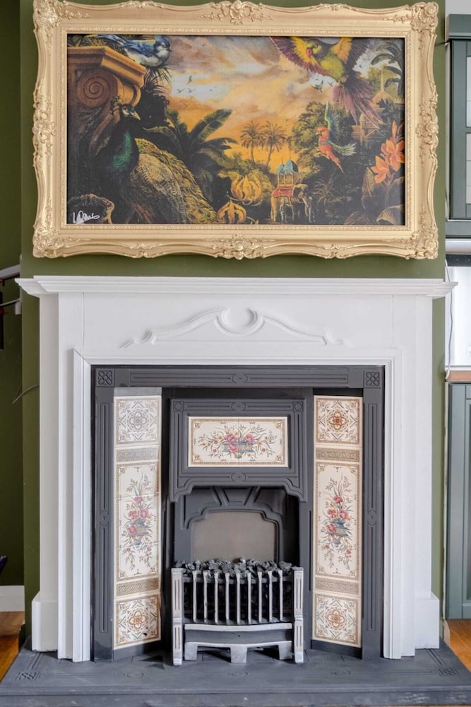 Spacious & Central 4BD Flat - Angel