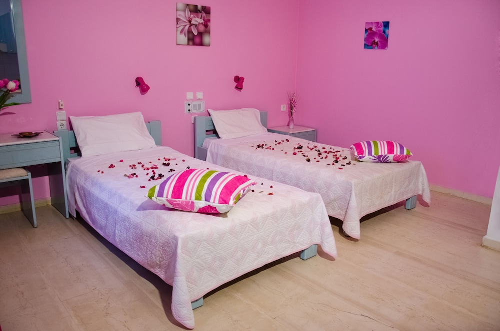 Galini Apartments photo 2