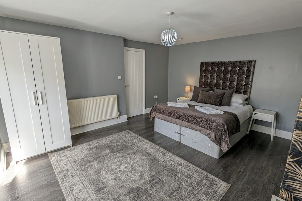 Apart-hotel - Flat 1 - 2 bed 1.5 Bath