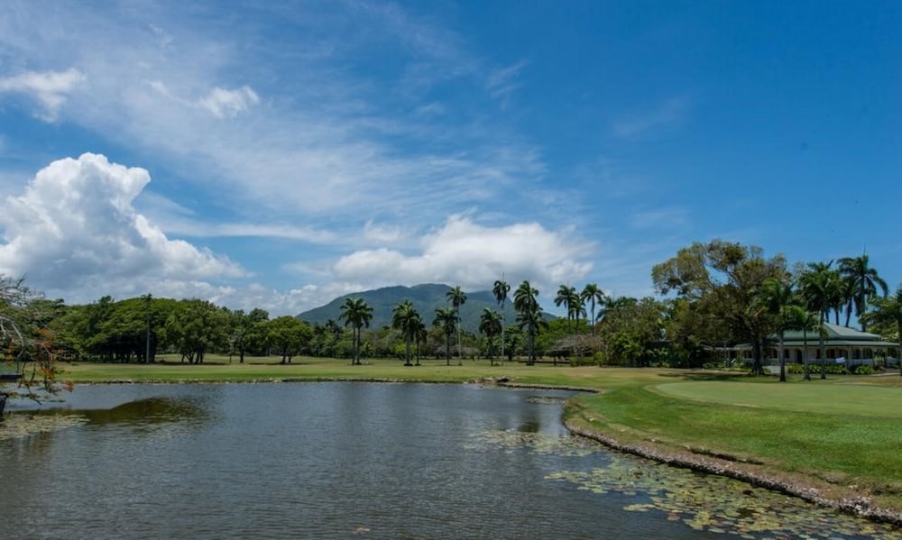 VH Atmosphere - Adults Only - Property Image 37