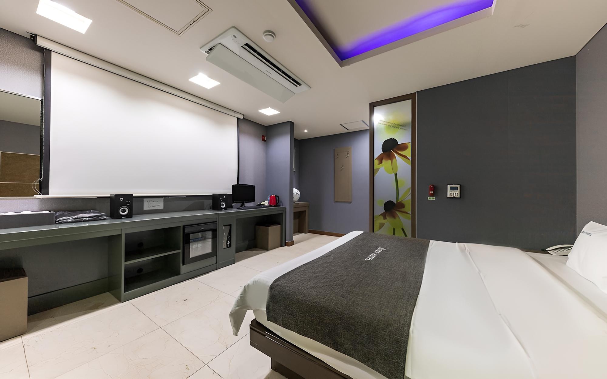 Mungyeong Jeomchon Amor Motel