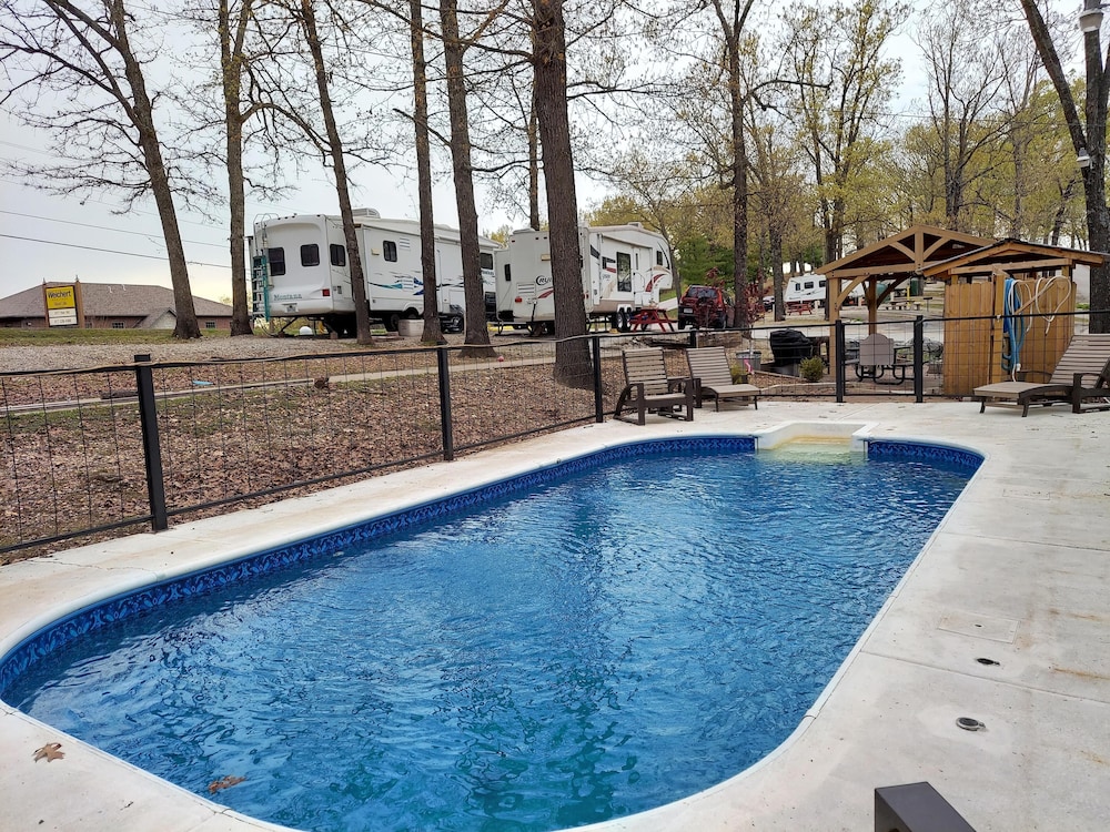Treetopper 2 Fully Set up Tent Site with BBQ, Firepit, Outdoor Pool & Hiking view 4