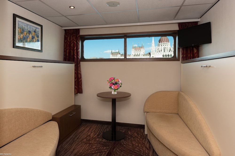 Neuss Vacations - Select MS Serenity - Neuss - Property Image 11