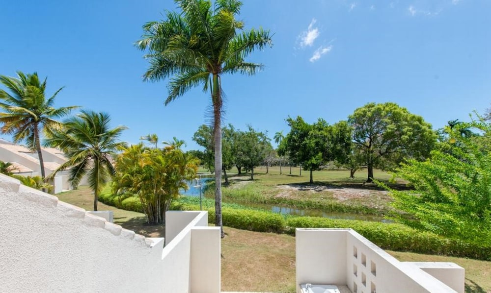 VH Atmosphere - Adults Only - Property Image 45