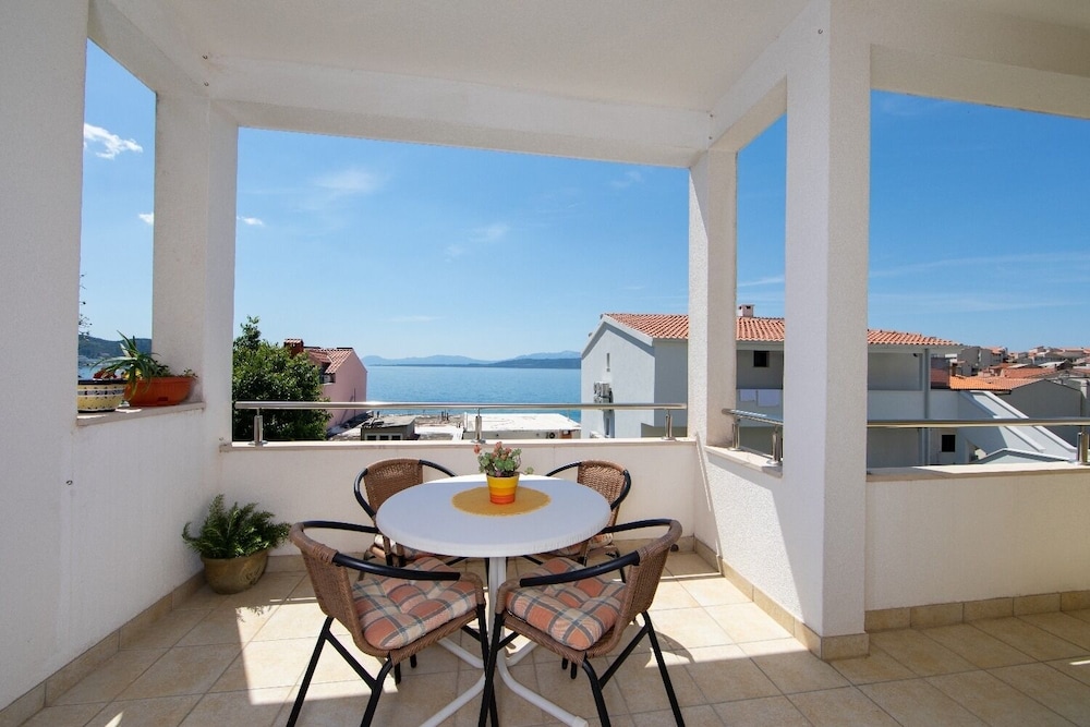 Ruzica - With sea View - A1 - Plavi