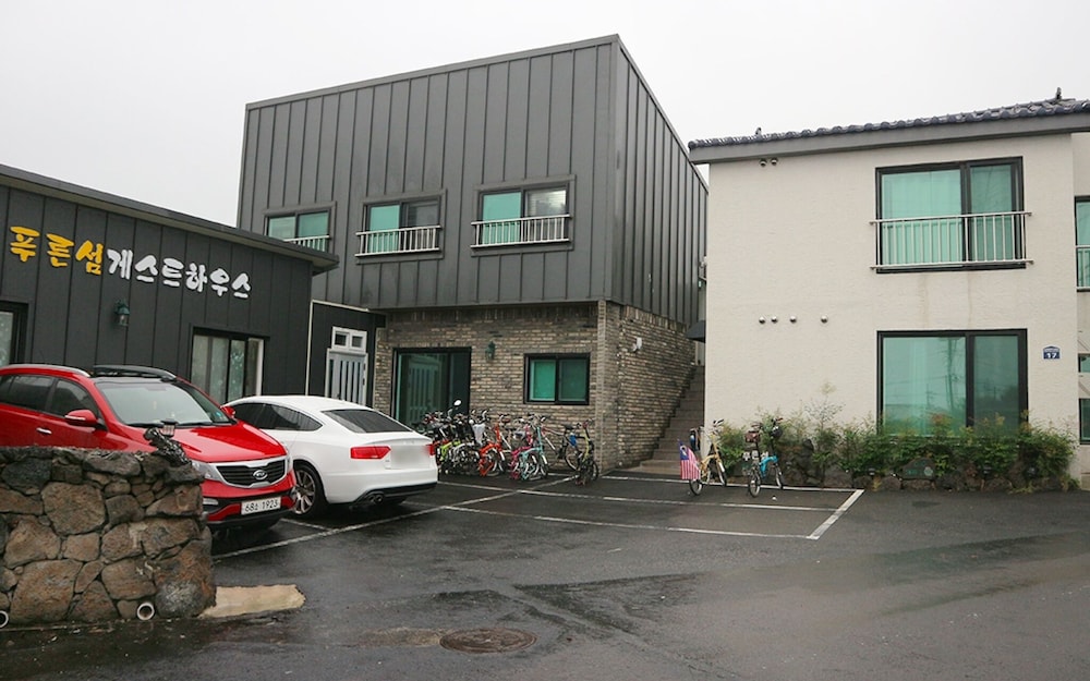 Jeju Pureunseom Guest House