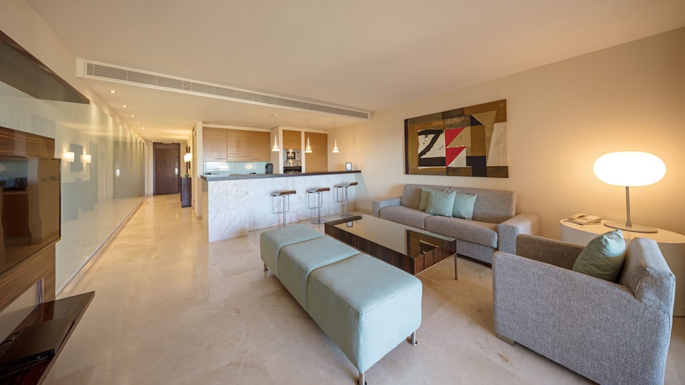 Marbella Vacations - Deluxe Villas Don Carlos Resort - Property Image 25