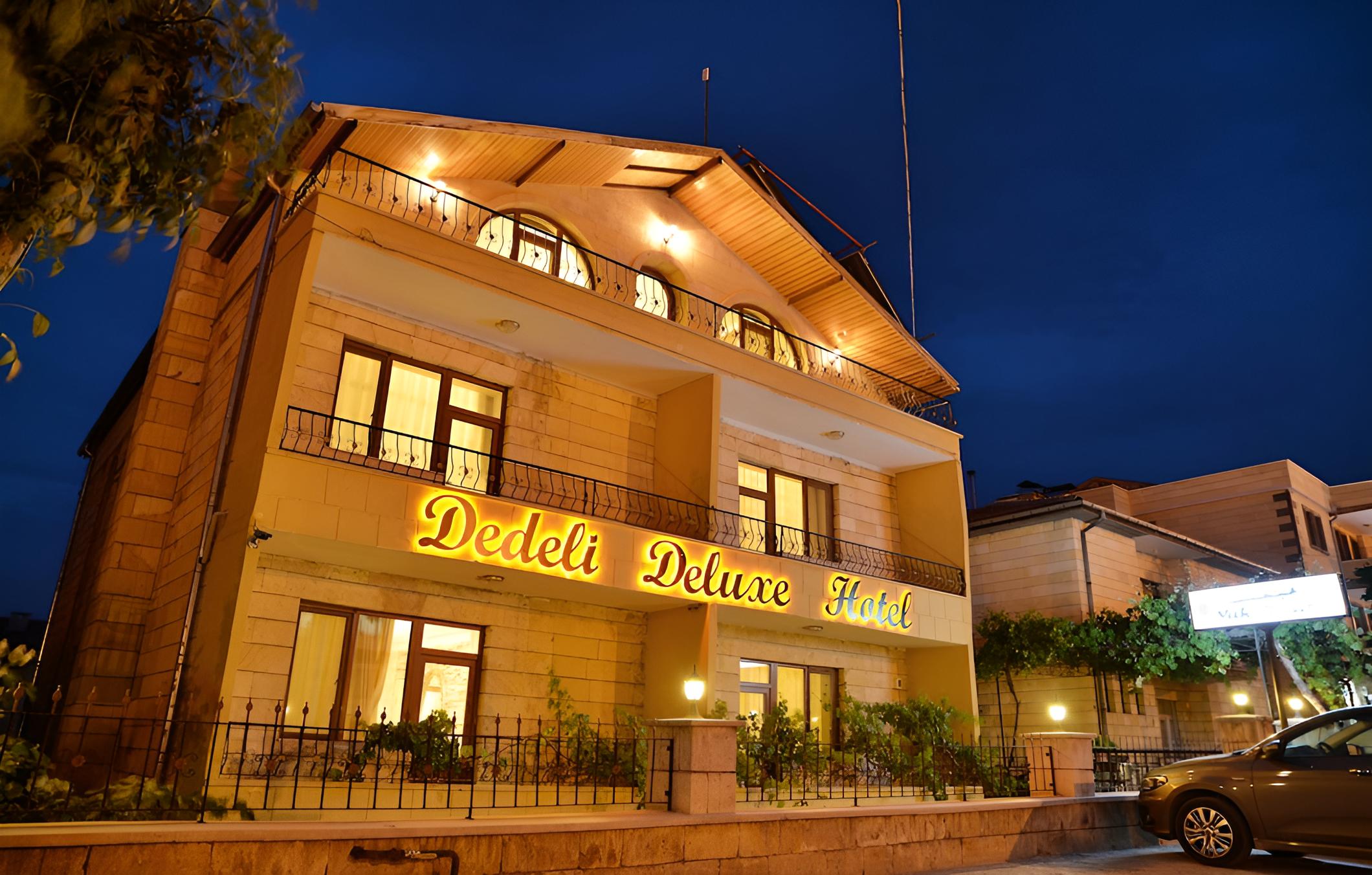 Dedeli Deluxe Hotel