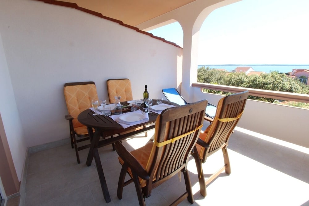 Mare-200 m From the Beach - A2