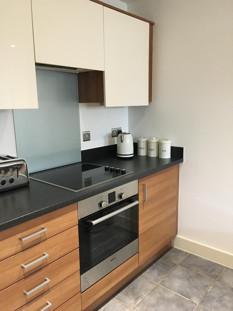 1 Bed Waterfront Area Parking 1st Flr 2 view 3