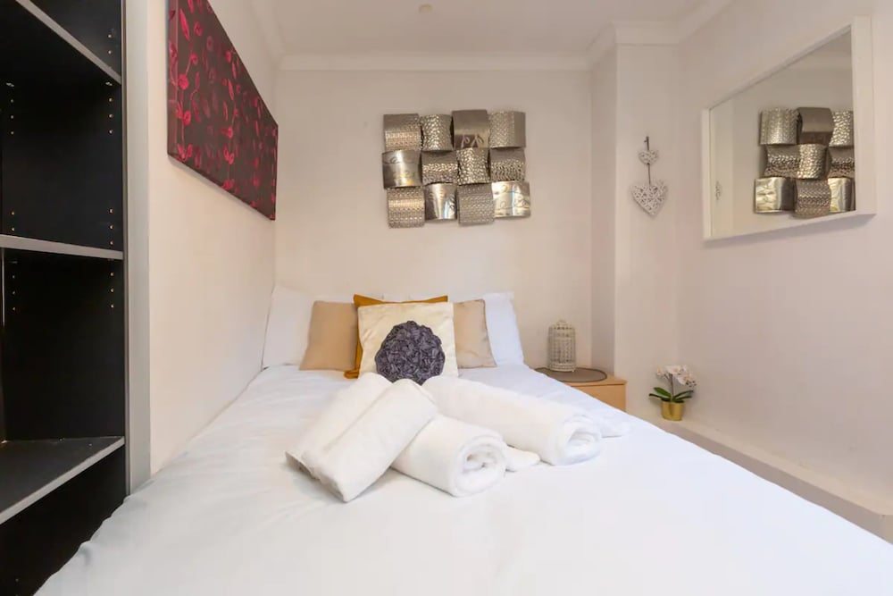 Cosy & Charming 2BD Flat Near Essex Road