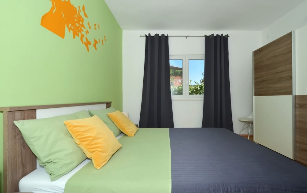 Paž - 28m From the Beach - A1 view 3