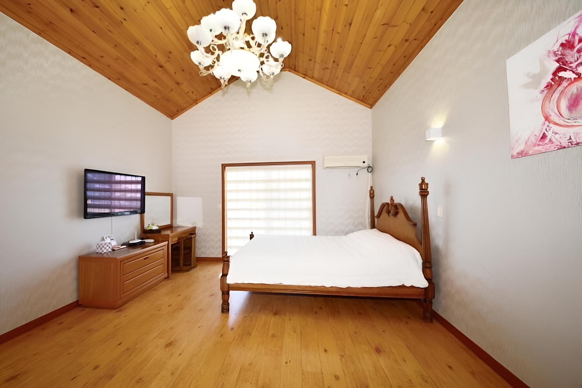Yangyang Amigas Pension