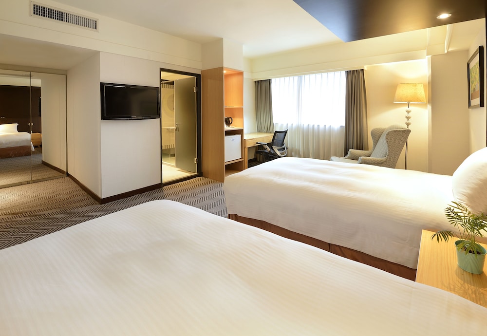 Green Garden Apartments - A