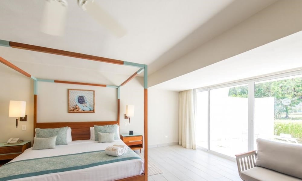 VH Atmosphere - Adults Only - Property Image 10