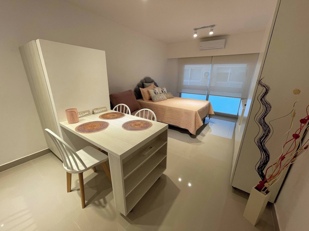 Studio In San Telmo- Paseo De La Cisterna Num2688