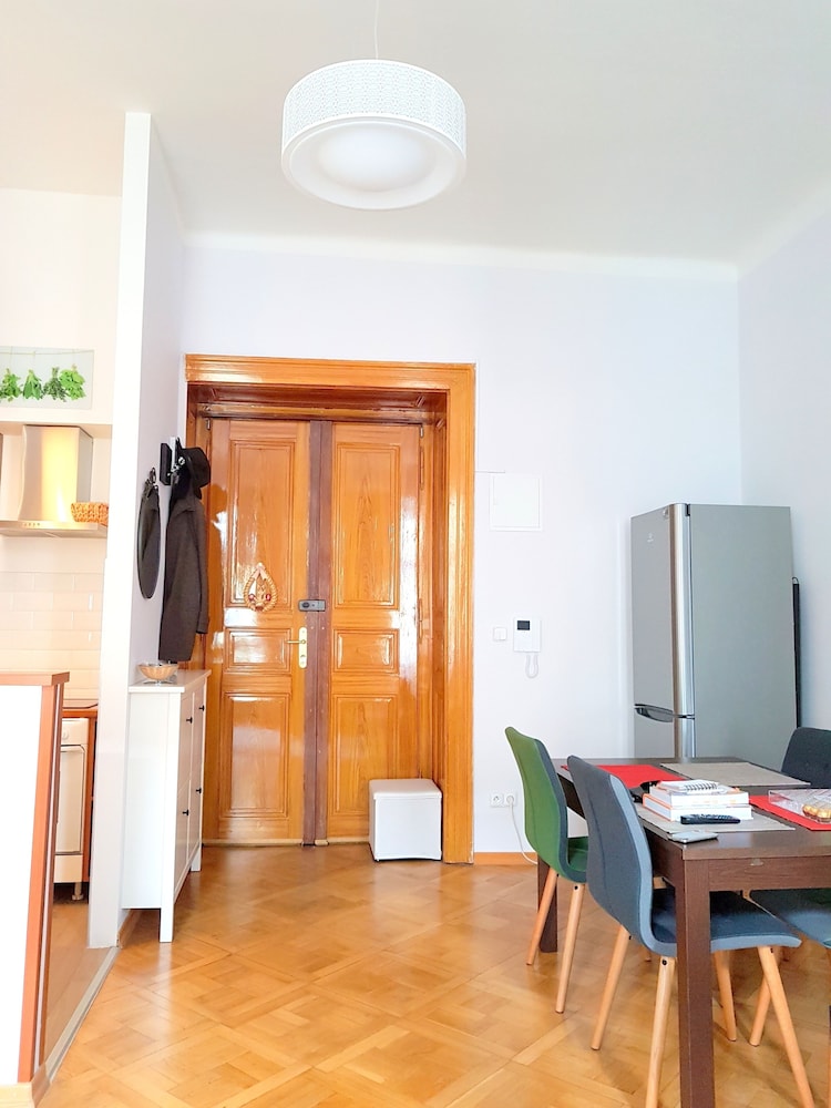 Sazavska apartment