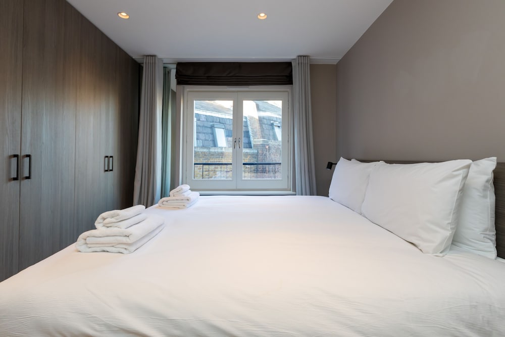 Stunning 3 Bedroom Flat in Covent Garden
