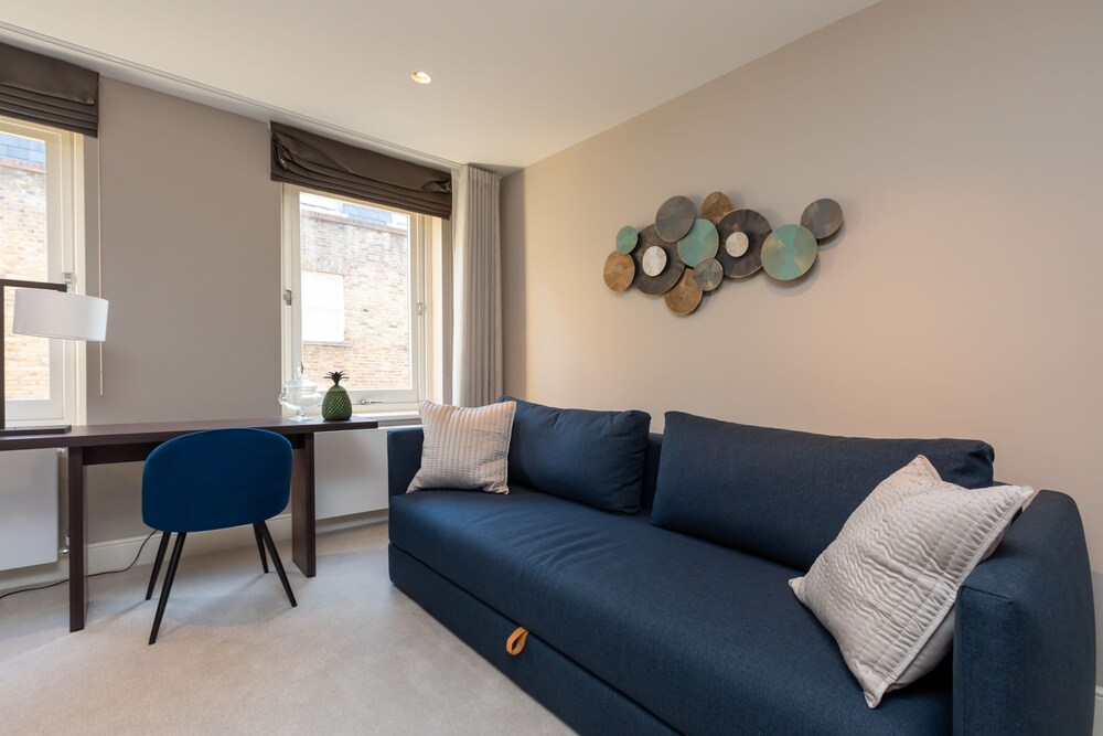Stunning 3 Bedroom Flat in Covent Garden