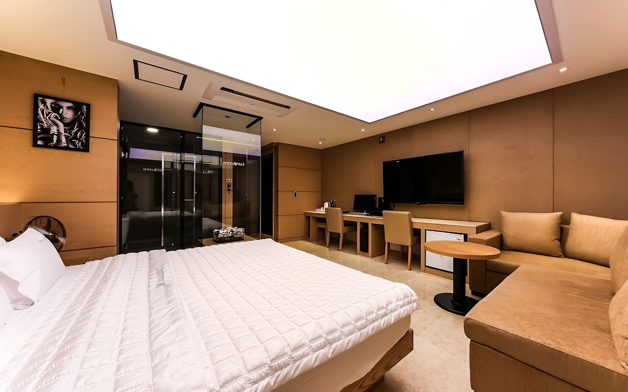 Gyeongju Valt Hotel