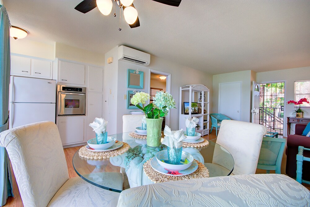 Bay Watch #6 - Weekly Beach Rental 1 Bedroom Apts view 2