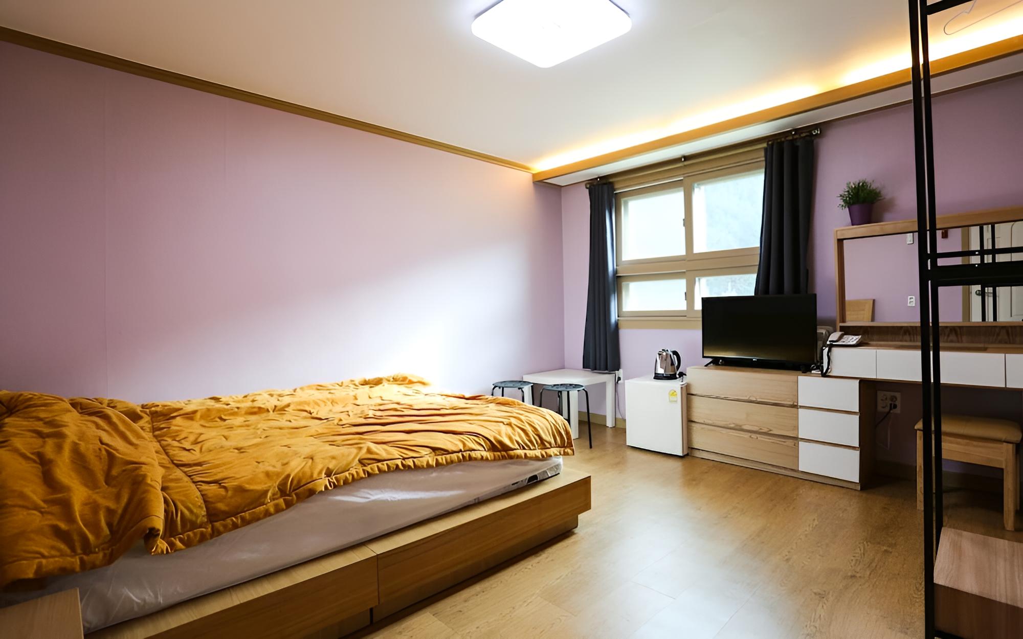 Hongcheon Garisan Deuo Motel