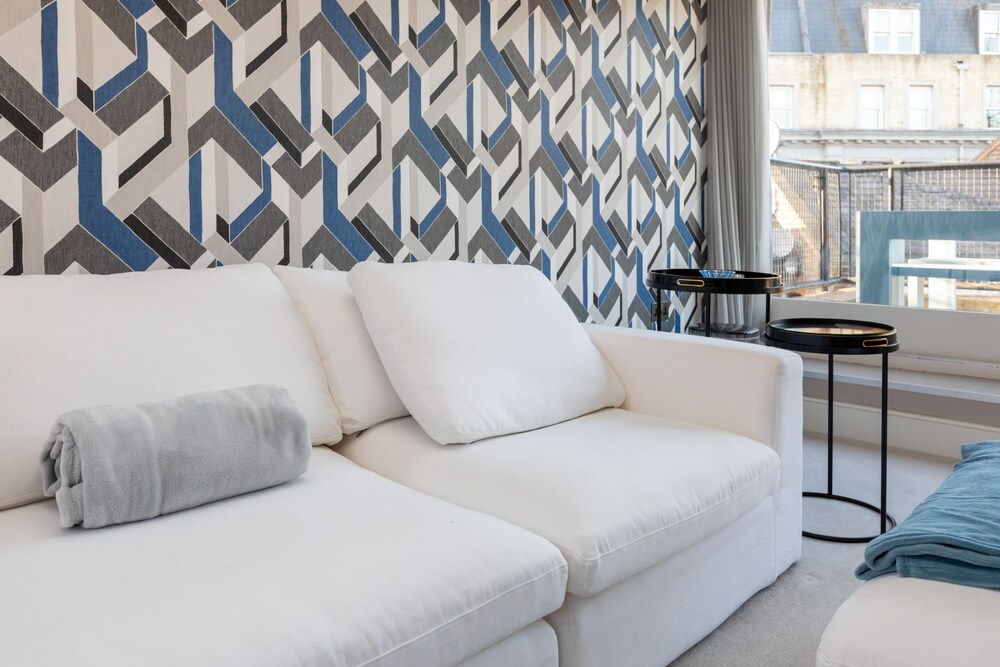Stunning 3 Bedroom Flat in Covent Garden