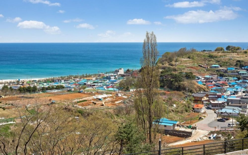 Uljin Beatrice Pool Villa