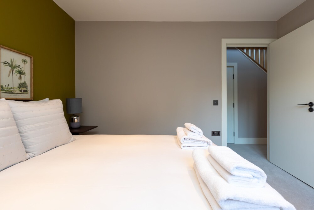 Stunning 3 Bedroom Flat in Covent Garden