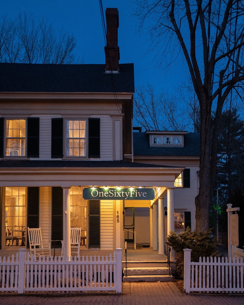 Brunswick Vacations - OneSixtyFive - Property Image 35